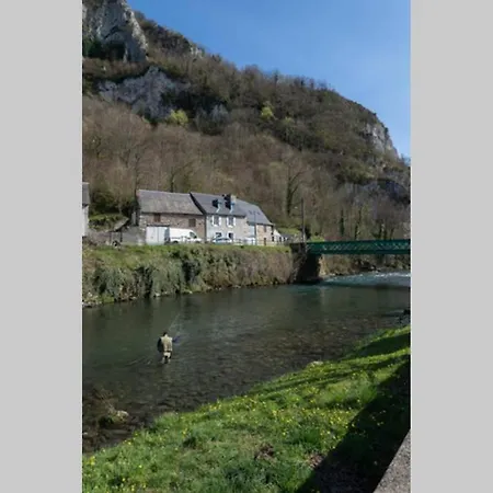Les Chemins Du Mont Lortet